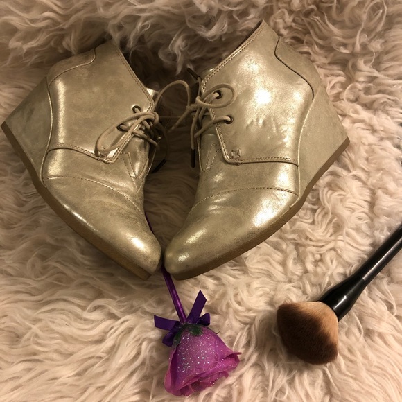 Toms Shoes - Toms Wedges Booties